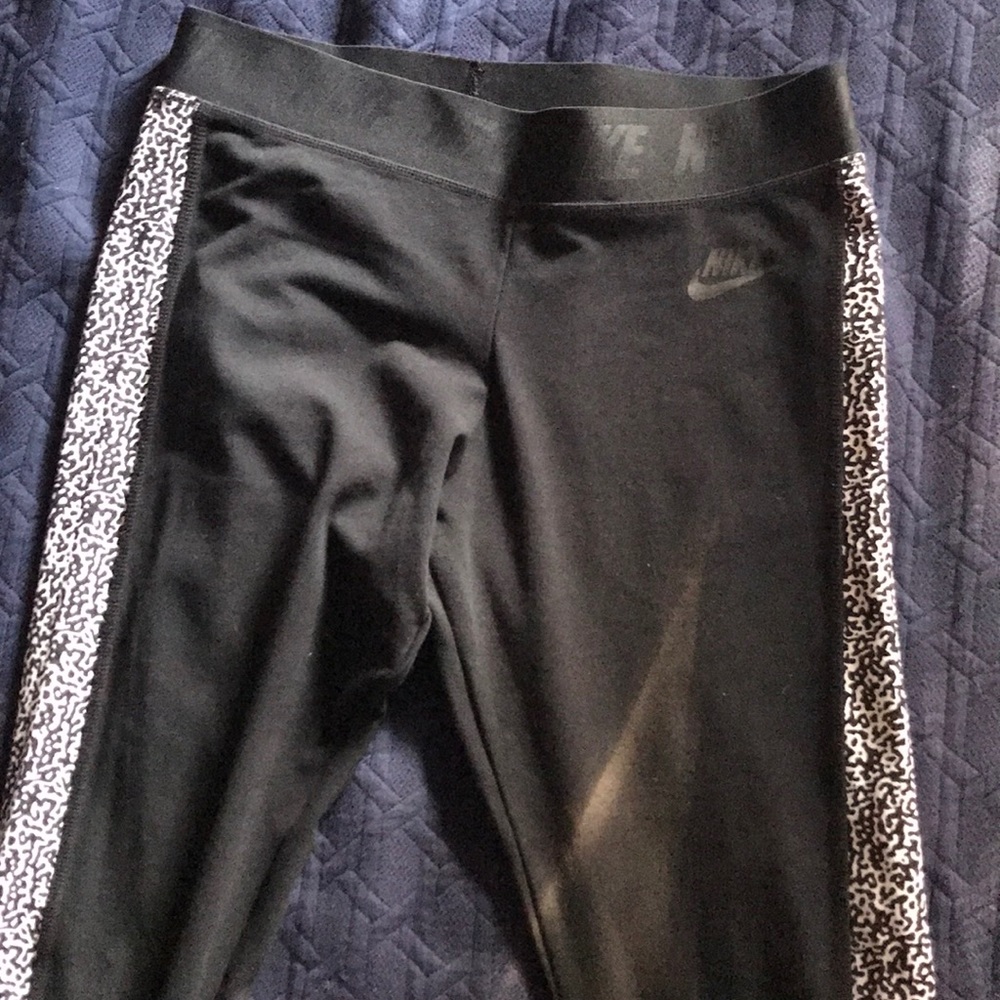 Nike Women’s Leggings